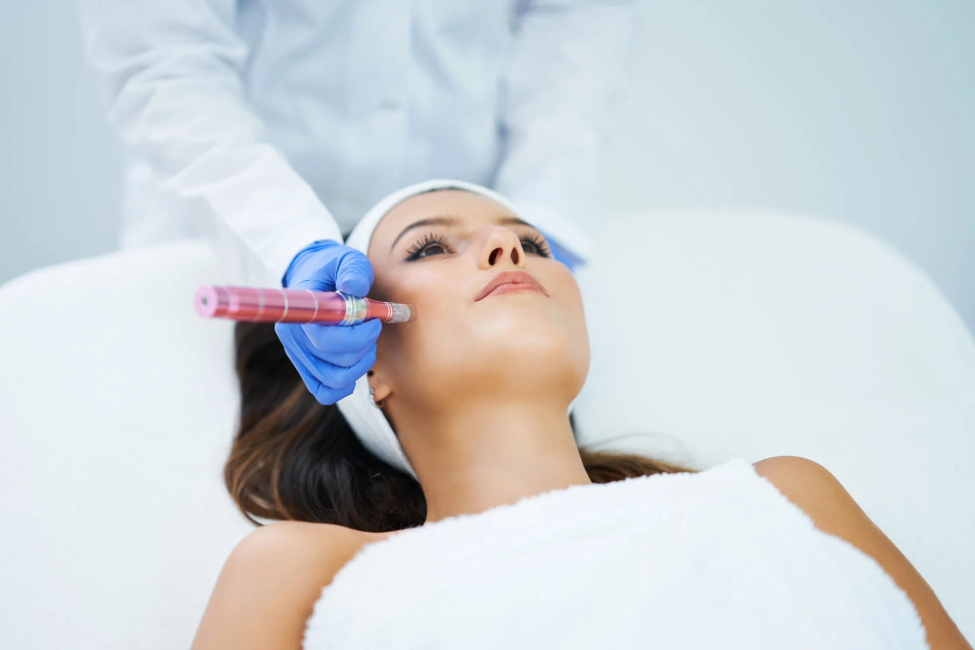 Hydrating Filler Treatment Using Skinvive By Juvéderm