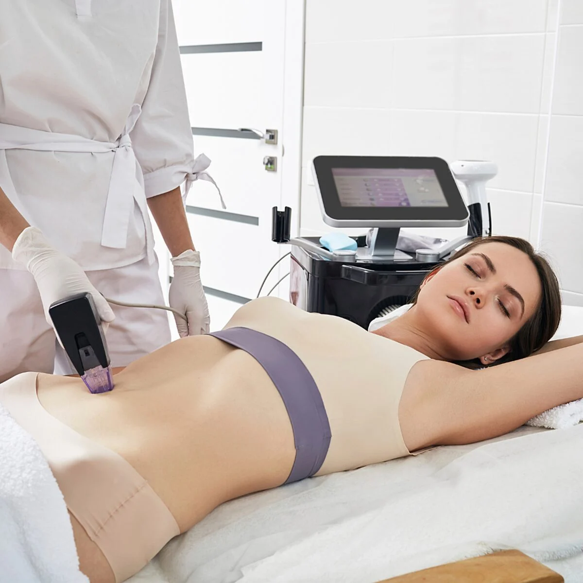 microneedling with PRP under eyes